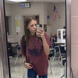 Meet your Posher, Elisha